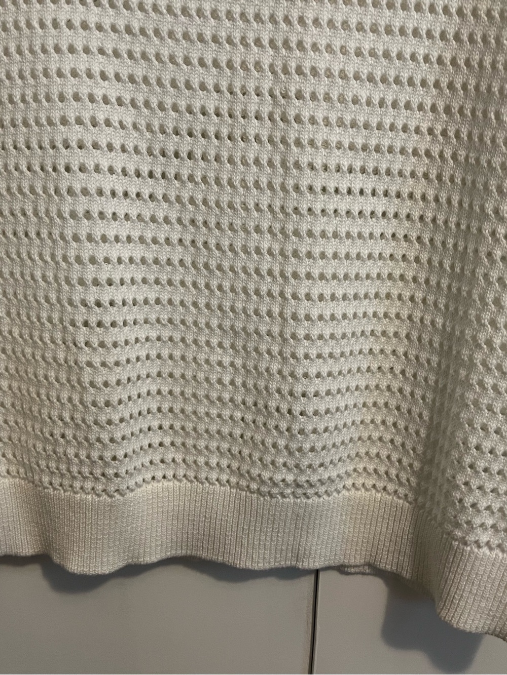 PrettyGarden White Open-Knit Sleeveless Sweater Top Size Large NWT - Picture 2 of 5